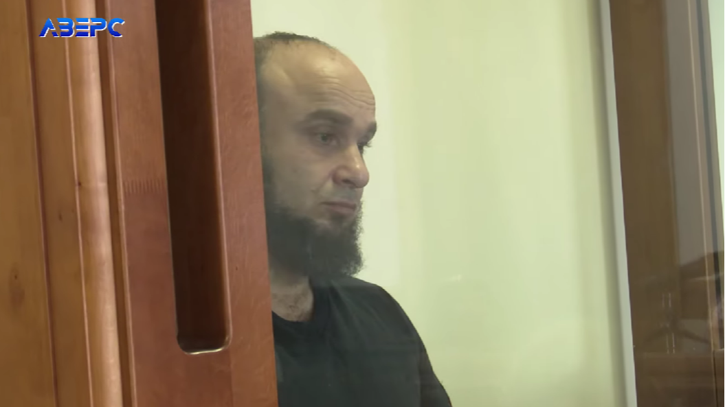 Прийшов із бензопилою, а втік із грошима: на Волині іноземець пограбував пенсіонерку