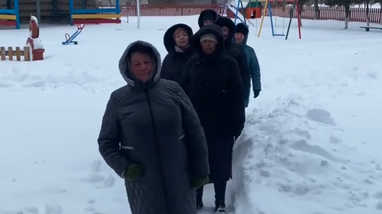 «Падала зірка»: працівниці дитсадка на Волині зняли вірусне відео в тікток, яке набрало понад 3,4 мільйона переглядів