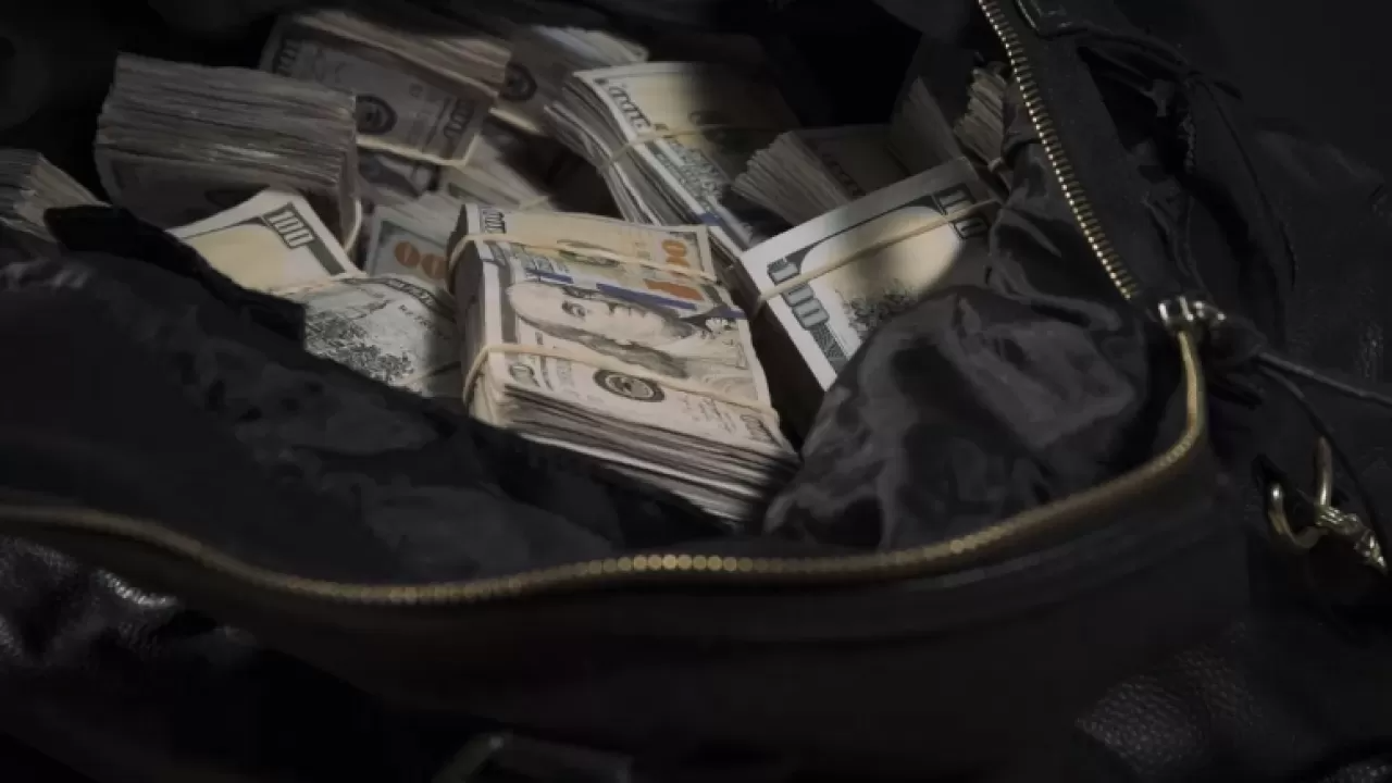 На Волині розшукують рецидивіста, який напав на чоловіка і викрав валюту