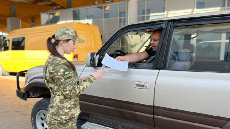 Бізнес на втікачах - волинянин продавав виїзд за кордон через систему «Шлях»