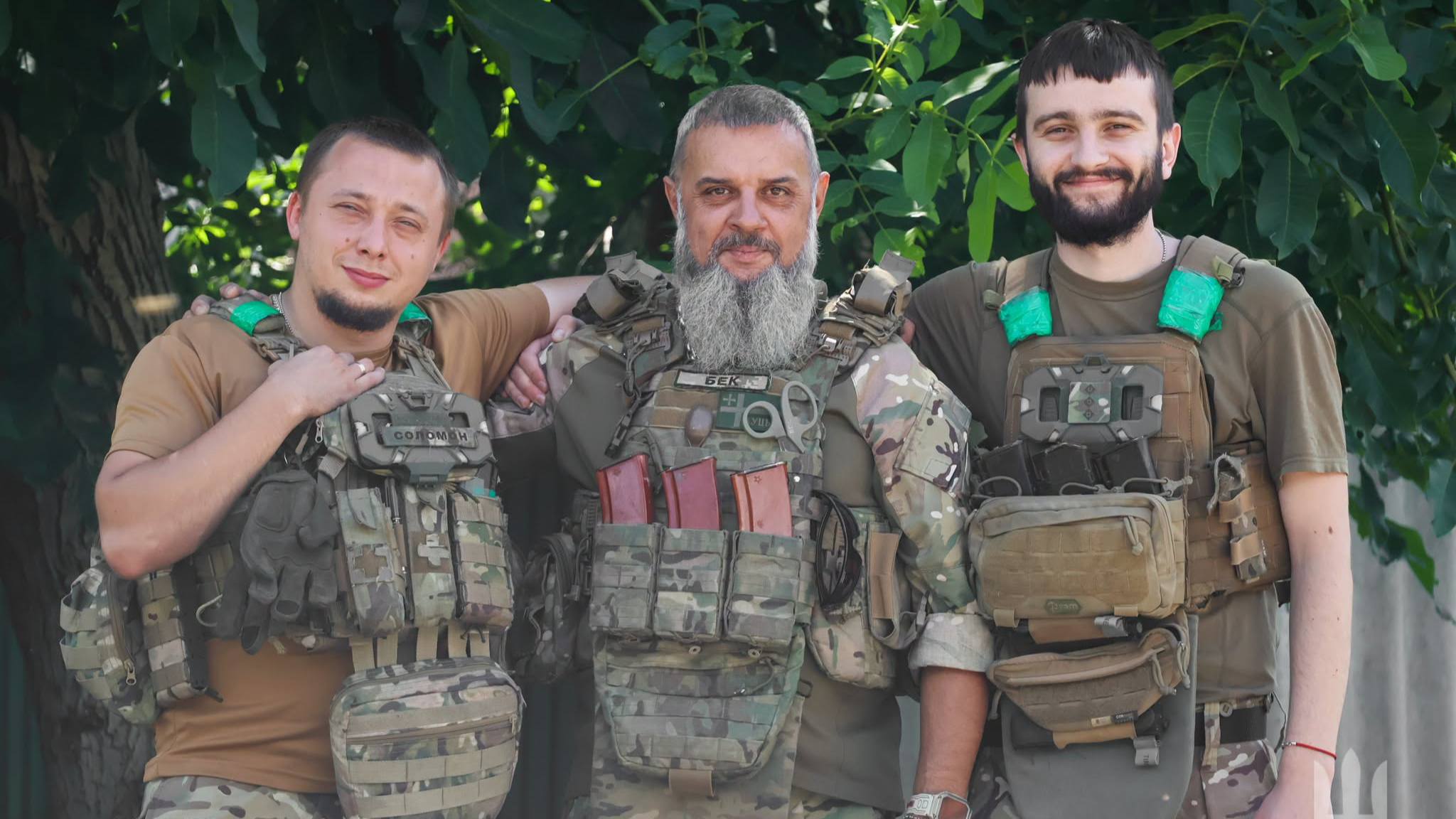 Машиніст, автомеханік і молодий офіцер: історії трьох бійців «Сталевої Сотки», які боронять Україну