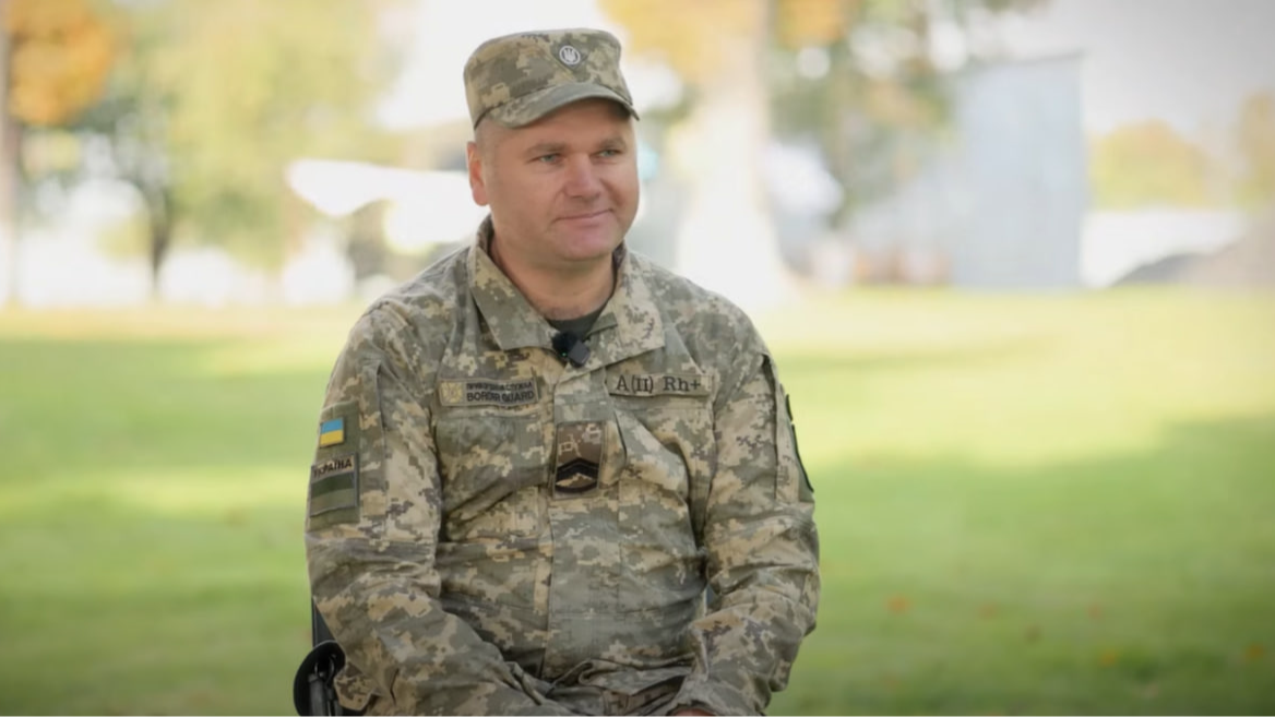 «На фронті хороша погода — коли дощ ллє як із відра»: історія прикордонника з Волині, який 21 рік служить Україні