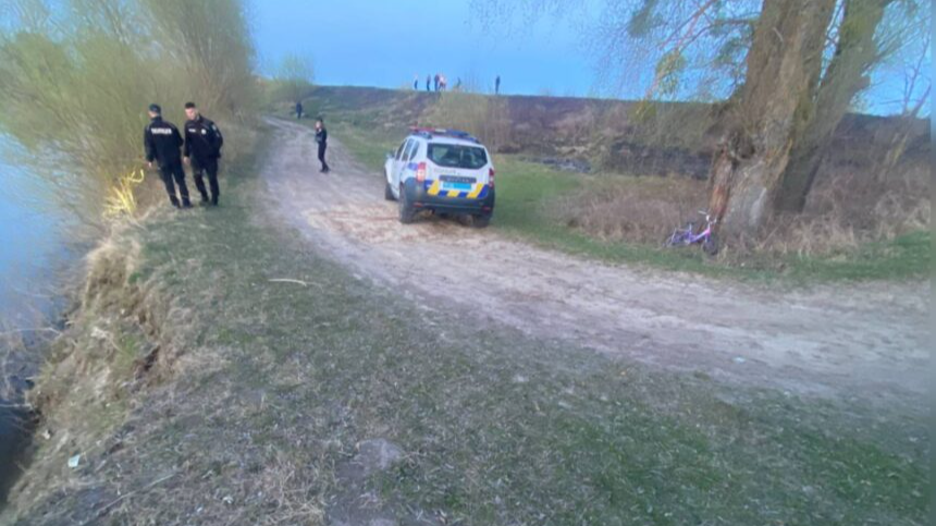 На Рівненщині зникли діти: тіло 3-річного хлопчика знайшли, іншого шукають