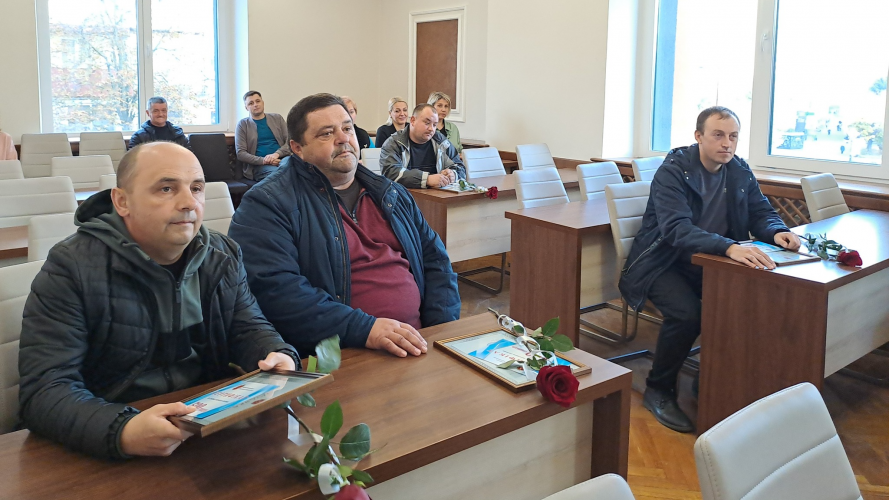 У Ковелі відзначили кращих працівників до Дня автомобіліста і дорожника