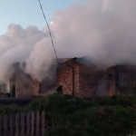 На Волині у сім’ї військового згорів будинок: родині потрібна допомога