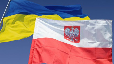 Повне розблокування кордонів: Федерації перевізників України і Польщі уклали спільну декларацію