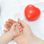 Богатирка з перших хвилин життя: у Рівному народилася дівчинка вагою 5 кілограмів