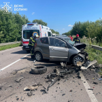 На Волині рятувальники деблокували тіла загиблих після ДТП: деталі