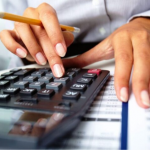 На Волині суд ухвалив рішення про стягнення з жінки 100 тисяч гривень кредитного боргу