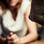 Бив і ображав роками: волинянин відбувся умовним покарання за систематичне домашнє насильство