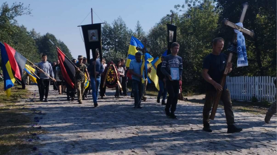 Загинув у бою на Харківщині: у Луцькому районі поховали Героя Василя Махновця