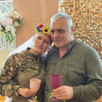 Познайомилися на війні: на Волині командир розвідників одружився з бойовою медикинею