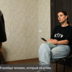 Наводив ракети на аеродром у Луцьку, але заперечує провину: засуджений за держзраду скрипаль дав інтерв’ю Раміні Есхакзай