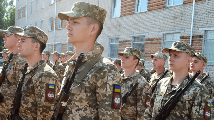 Мобілізація в Україні: кого з чоловіків після повістки можуть одразу відправити на фронт