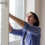 Що зробити з вікнами, щоб не було протягів