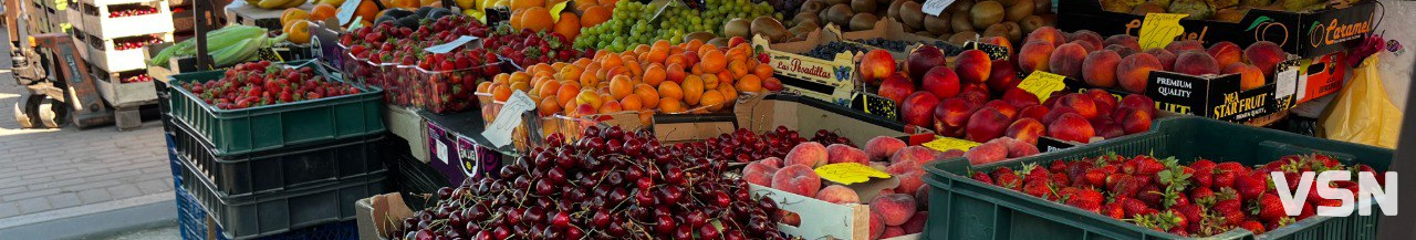 Ціни на продукти у Луцьку: тест-драйв базару та супермаркету
