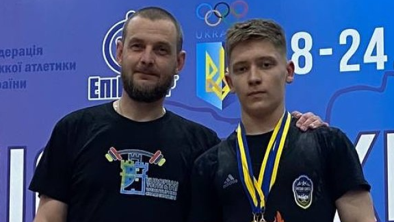 Президент України відзначив волинського тренера державною нагородою