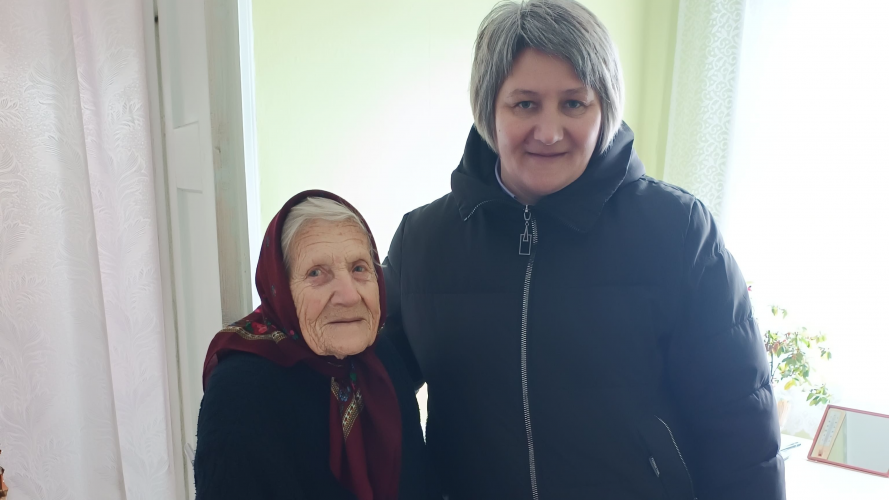 Життя присвятила навчанню й вихованню дітей: на Волині привітали колишню вчительку з 91-річчям