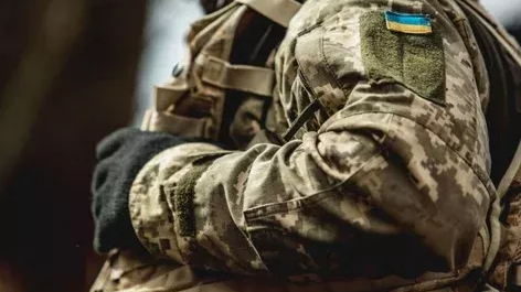 На Волині військовослужбовець пограбував побитого чоловіка: як його покарали