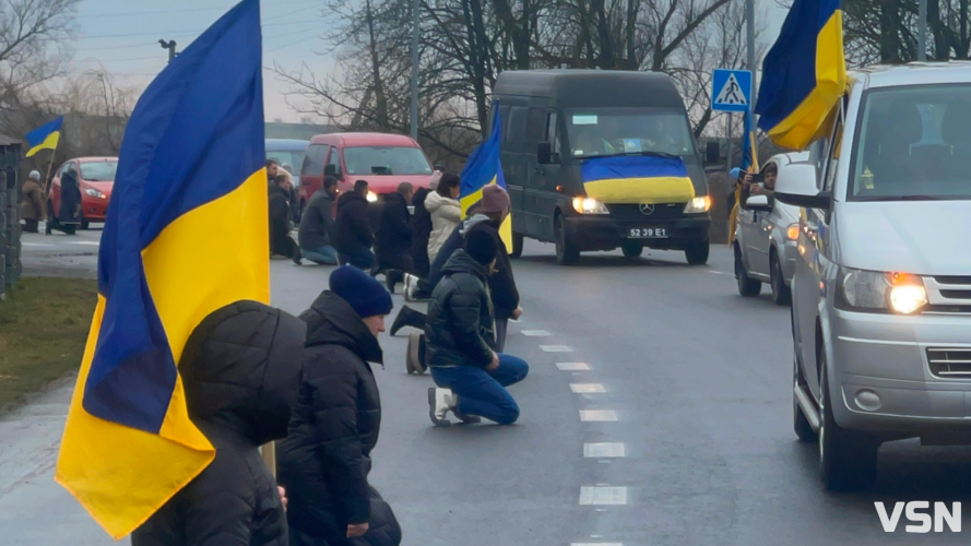 Захищав Україну з перших днів війни: «на щиті» додому повернувся Герой з Волині Петро Солодуха