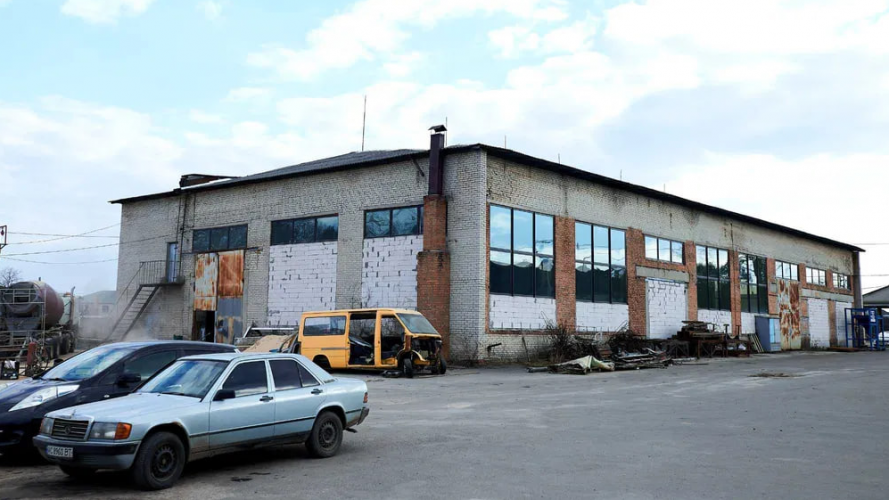 У Ківерцях продають виробничий комплекс за 10 мільйонів: що там є?