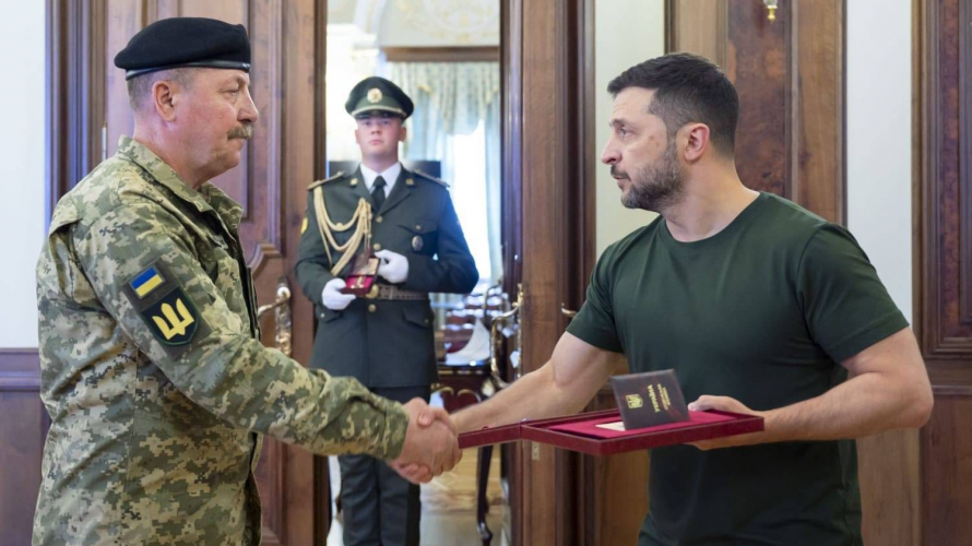 «Наш Володимирович»: 58-річний танкіст із волинської бригади став повним кавалером ордена «За мужність»