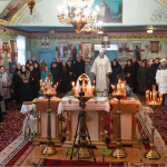 Владика Михаїл очолив празник Михайлівської парафії у Луцьку і нагородив духовенство та парафіян