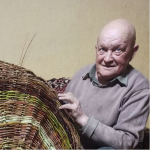 Майже пів століття з лозою: на Волині майстер зберігає унікальне ремесло