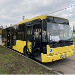 У Луцьку замість «Богданів» виїхали великі автобуси