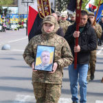 Близько 11 місяців вважався зниклим безвісти: на Волині попрощалися із захисником Василем Фаринюком