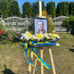 Повернувся назавжди «на щиті»: на Волині попрощалися з Героєм Віталієм Крикуном
