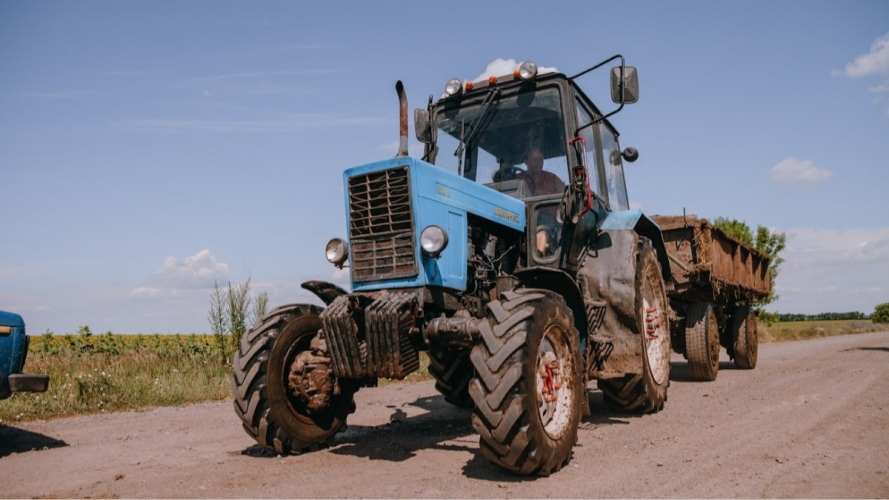 17 тисяч штрафу та рік без прав: судили волинянина, який п'яним керував трактором
