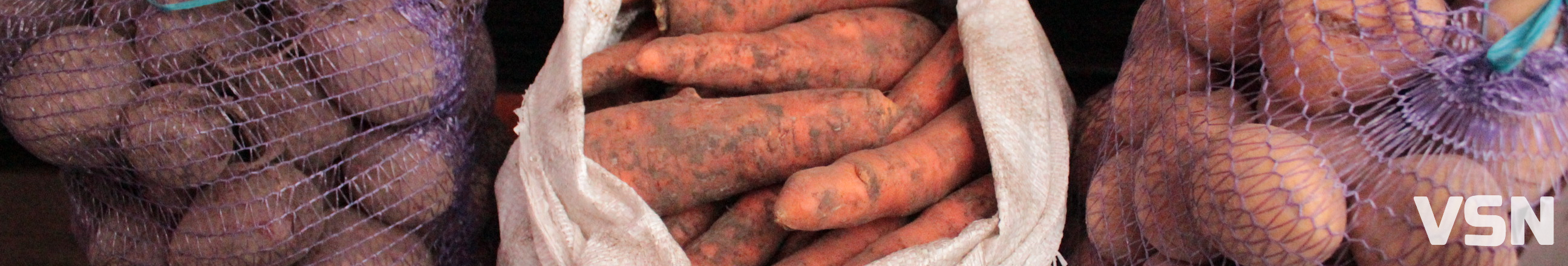 Скільки коштують овочі на ринку у Луцьку?