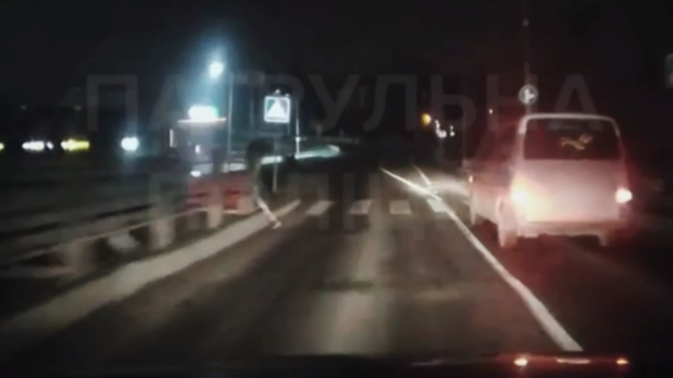 У Луцьку водій влаштував перегони з патрульними та кинувся тікати після зупинки