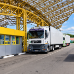На Волині вантажівки чекають на кордоні до семи діб: що кажуть прикордонники