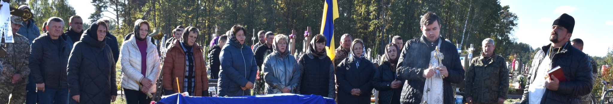 Смерть спіткала не на полі бою, а на відносно мирній території: на Волині попрощались з Героєм Іваном Андрусиком