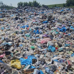 У Луцькому районі виявили отруйне сміттєзвалище: збитки довкіллю понад 4 млн грн