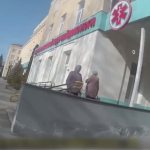 «У дружини, мабуть, інсульт, поспішаємо до лікарні»: зворушлива історія порятунку на волинській трасі