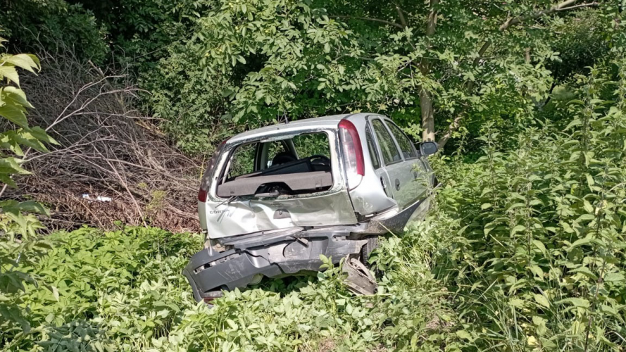 ДТП на Волині: авто від удару злетіло у кювет