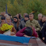 Довгий рік чекали на звістку: на Волині попрощалися із захисником Олександром Пархомуком