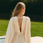 Сукня з відкритою спиною: 5 причин, чому це завжди модно