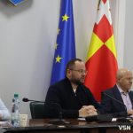 Вода почала підходити до подвір’я: у Луцьку проклали 700 метрів труб для порятунку осель від затоплення