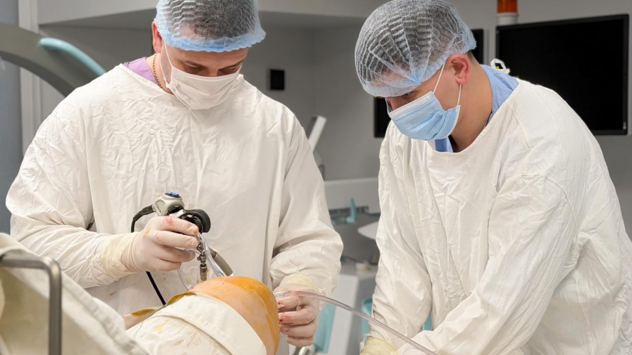 У лікарні на Волині проводять високотехнологічні операції на колінних суглобах