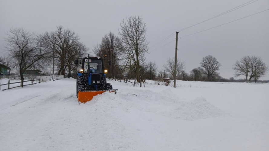 Понад 4 тисячі кілометрів автошляхів: хто на Волині має розчищати від снігу місцеві дороги