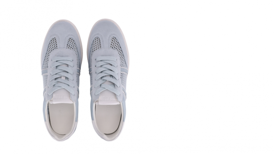 Жіночі кеди із сіткою: легке взуття для тепла, міста й активного дня
