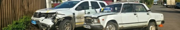 На Волині зіткнулися поліцейське авто та ВАЗ: пасажирку доставили до лікарні