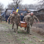 Рік надії й очікування: на Волині попрощалися з Героєм Віктором Фесиком