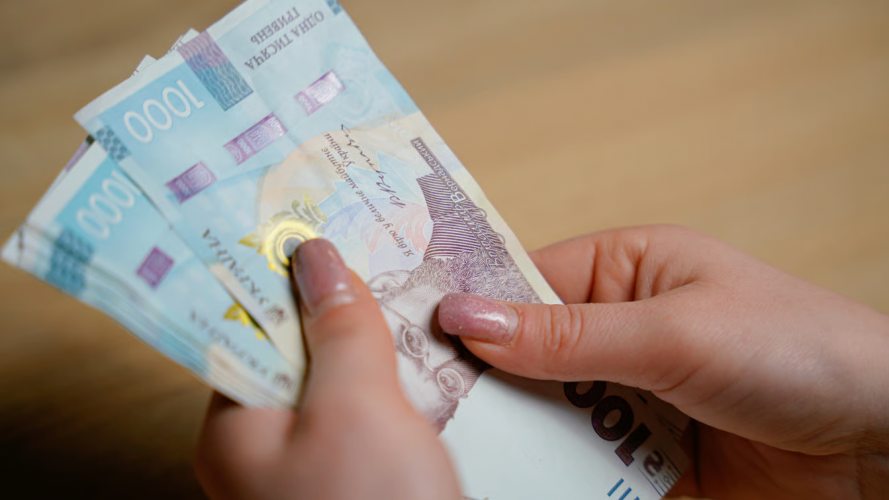 Заборгувала понад 18 тисяч гривень: відкрили «кримінал» на волинянку, яка не платить аліменти