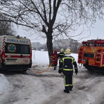 На Волині через негоду «швидка» застрягла дорогою на виклик