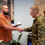 На Волині батько полеглого нацгвардійця отримав посмертну нагороду сина-Героя